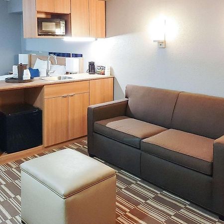 Starkville Inn & Suites Kültér fotó
