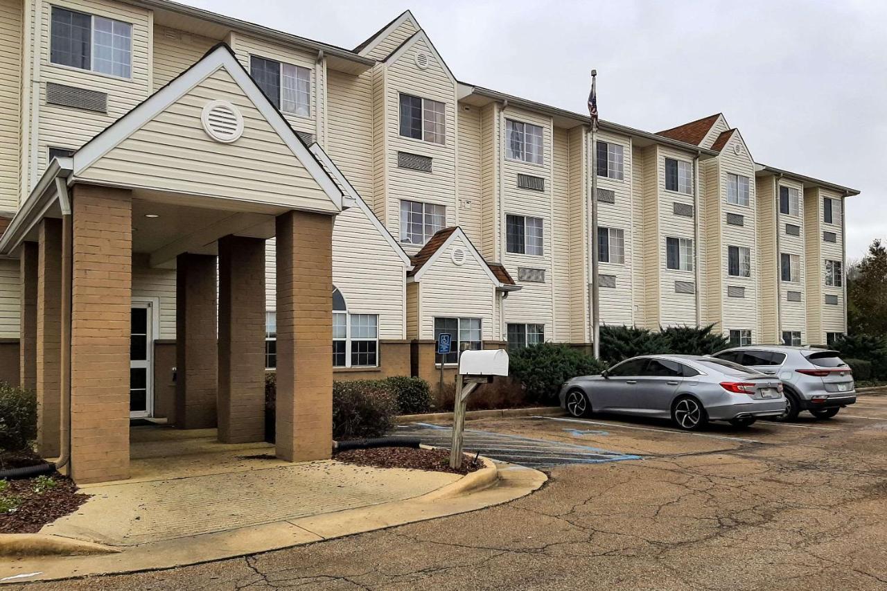 Starkville Inn & Suites Kültér fotó